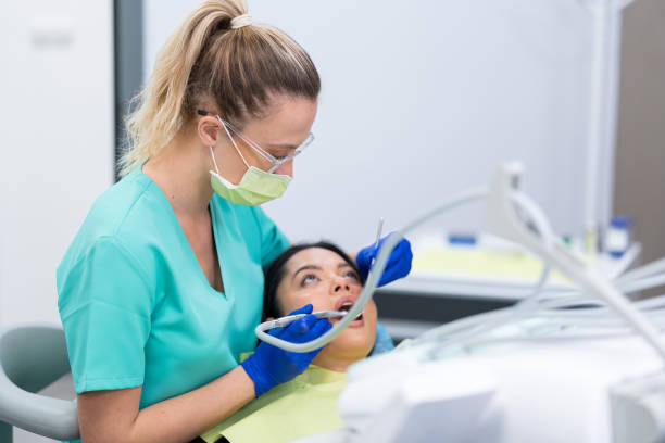 Best Emergency Treatment for Oral Infections in East Dundee, IL