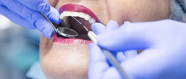 Best Weekend Emergency Dental Services in East Dundee, IL